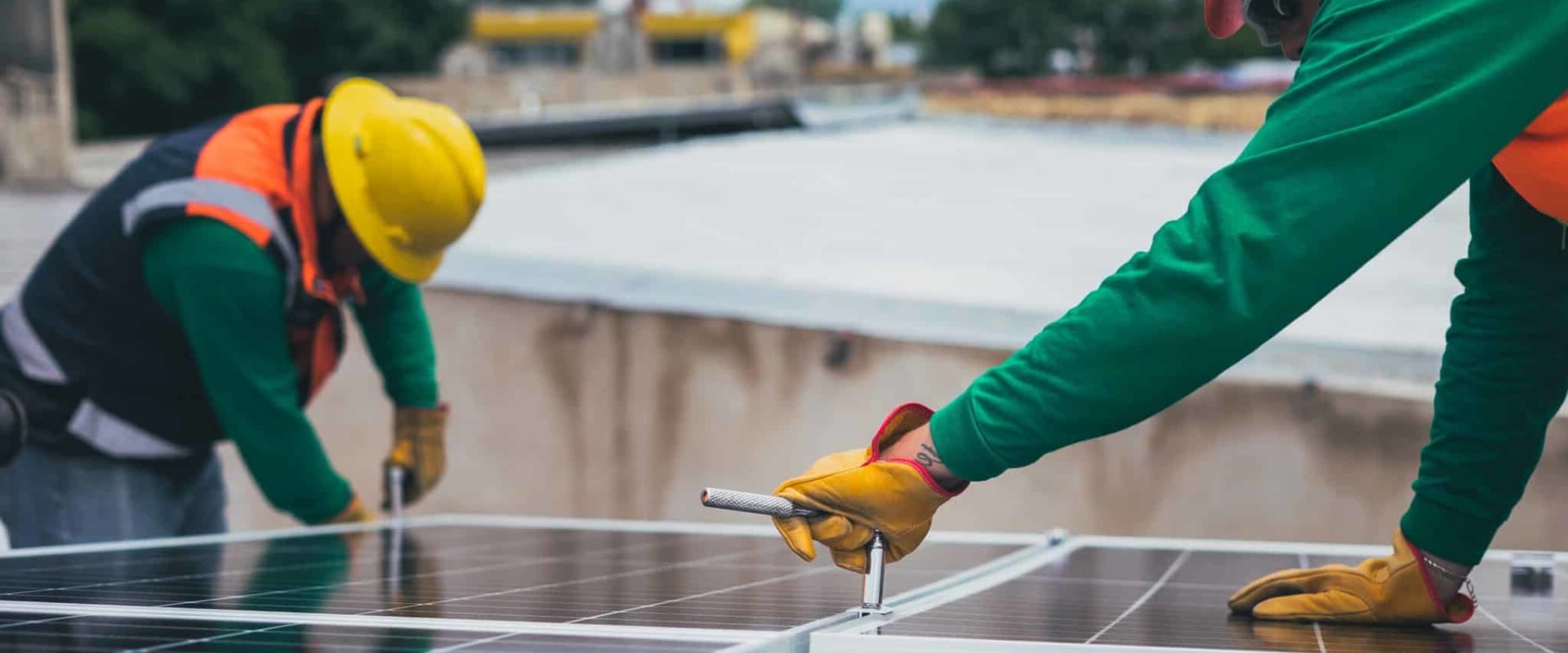 A Complete Guide to Solar Panel Installation for Improving Your Outdoor Living Space